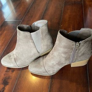 Booties size 7